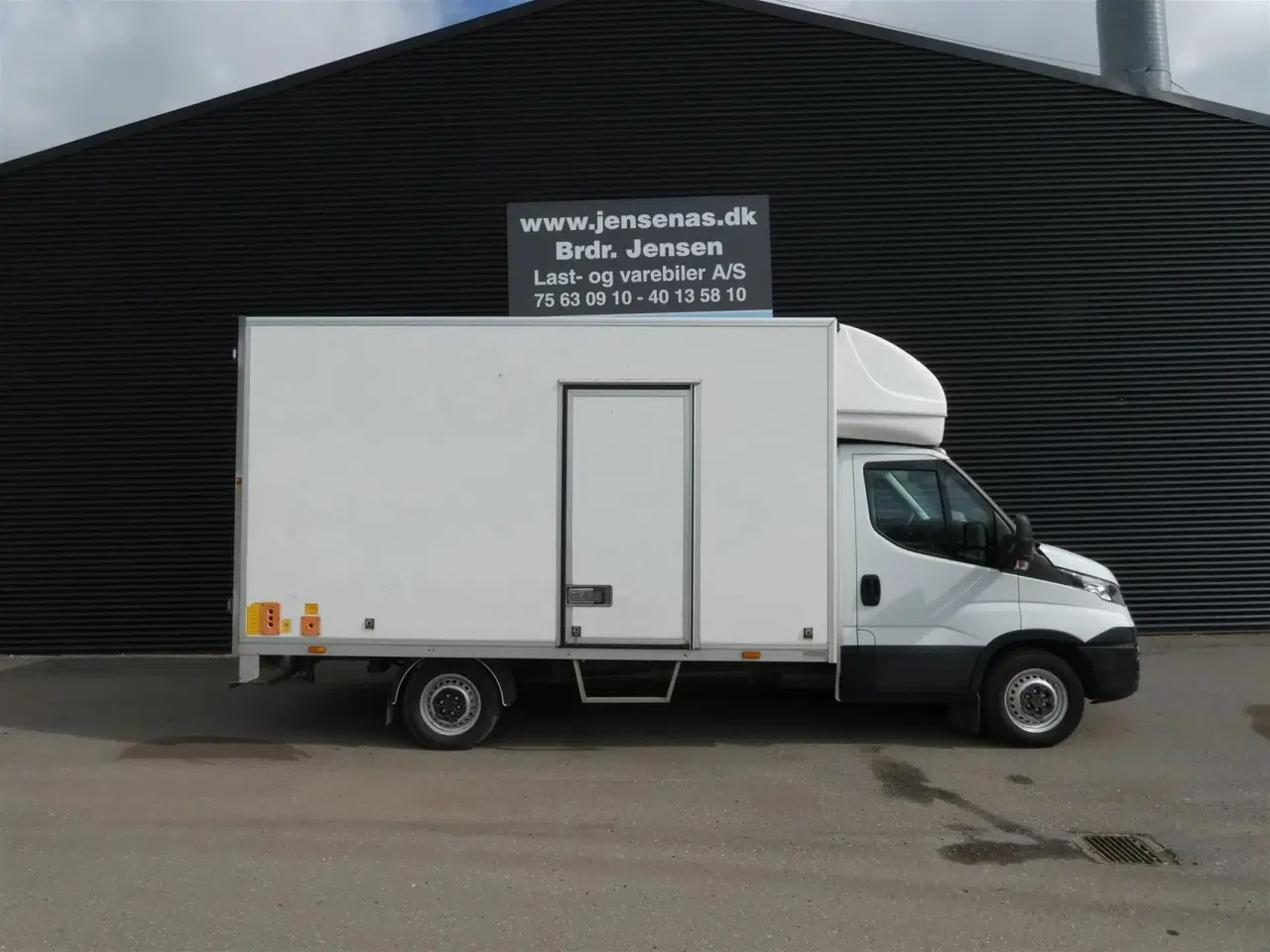 Billede 2 - Iveco Daily 35S17 3750mm 3,0 D 170HK Ladv./Chas. 6g Aut.