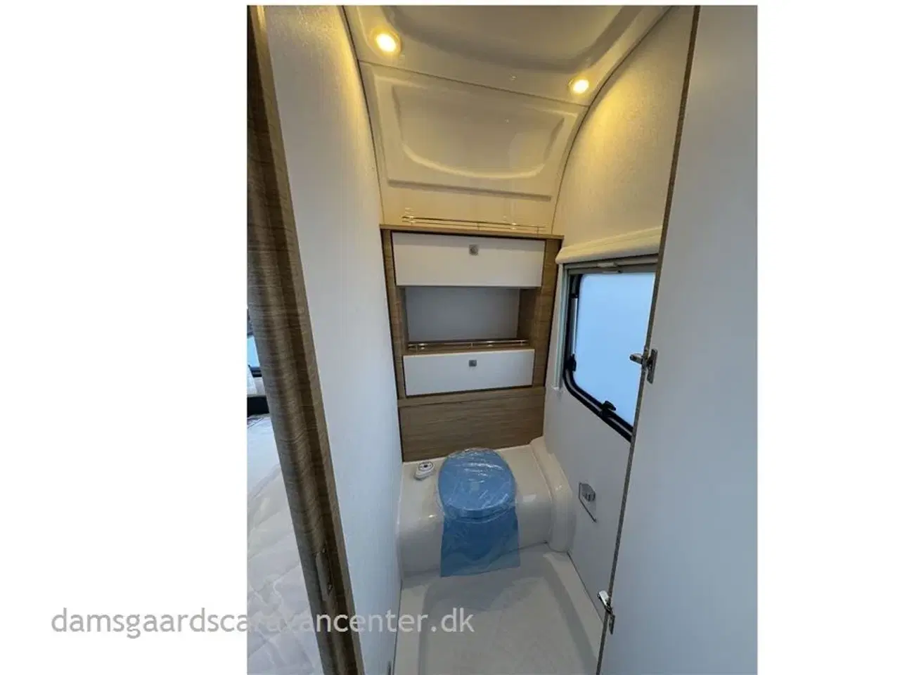 Billede 19 - 2025 - Fendt Bianco Activ 465 SFH Fransk seng-Truma Combi4E-Gulvtemperering