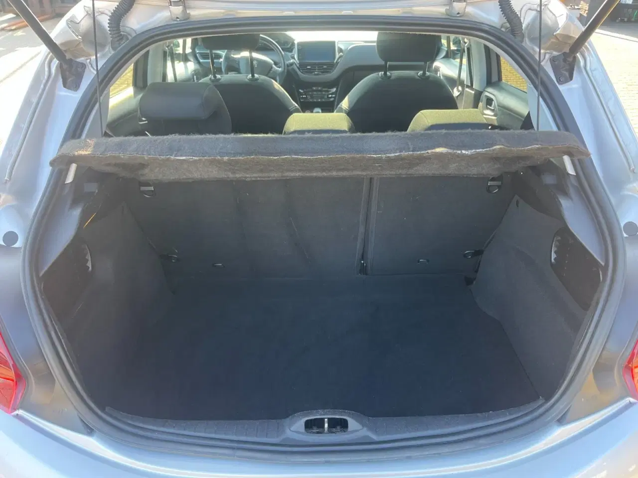 Billede 15 - Peugeot 208 1,6 BlueHDi 100 Desire Sky