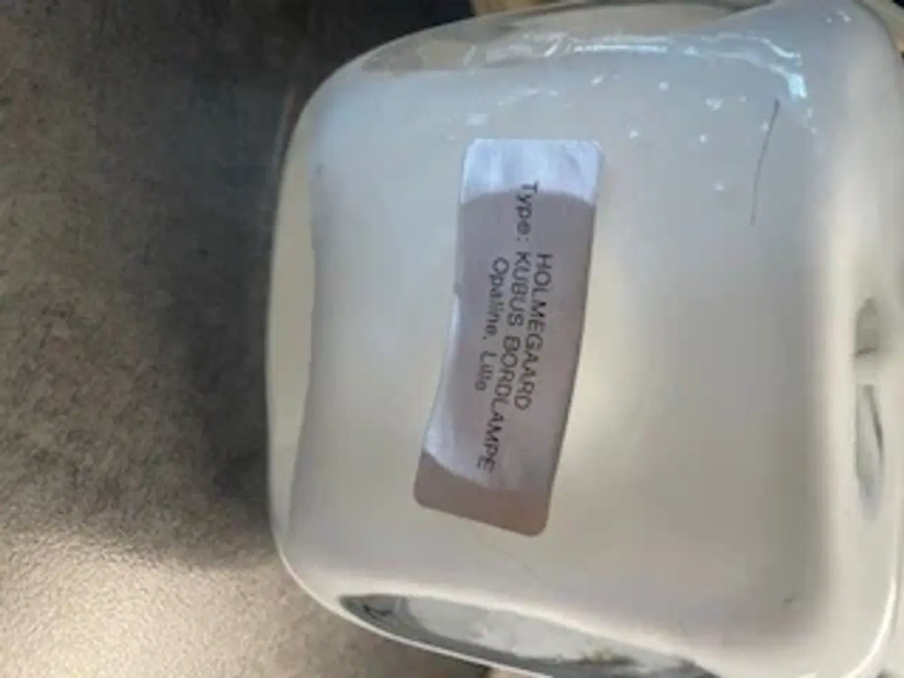 Billede 3 - Holmegaard, opaline, kubus, lille.