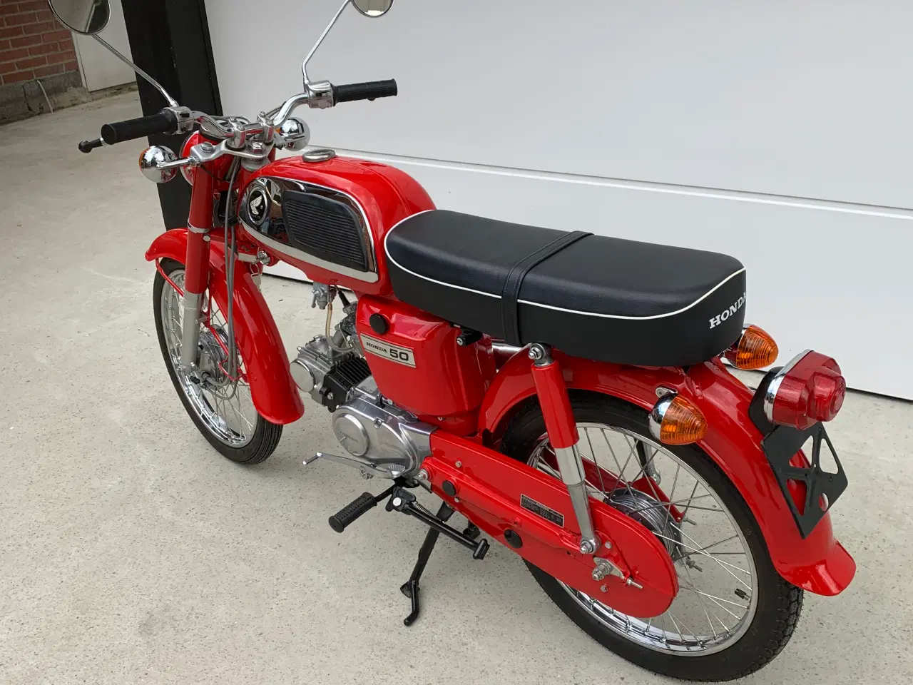 Billede 2 - veteran knallert honda cd 50