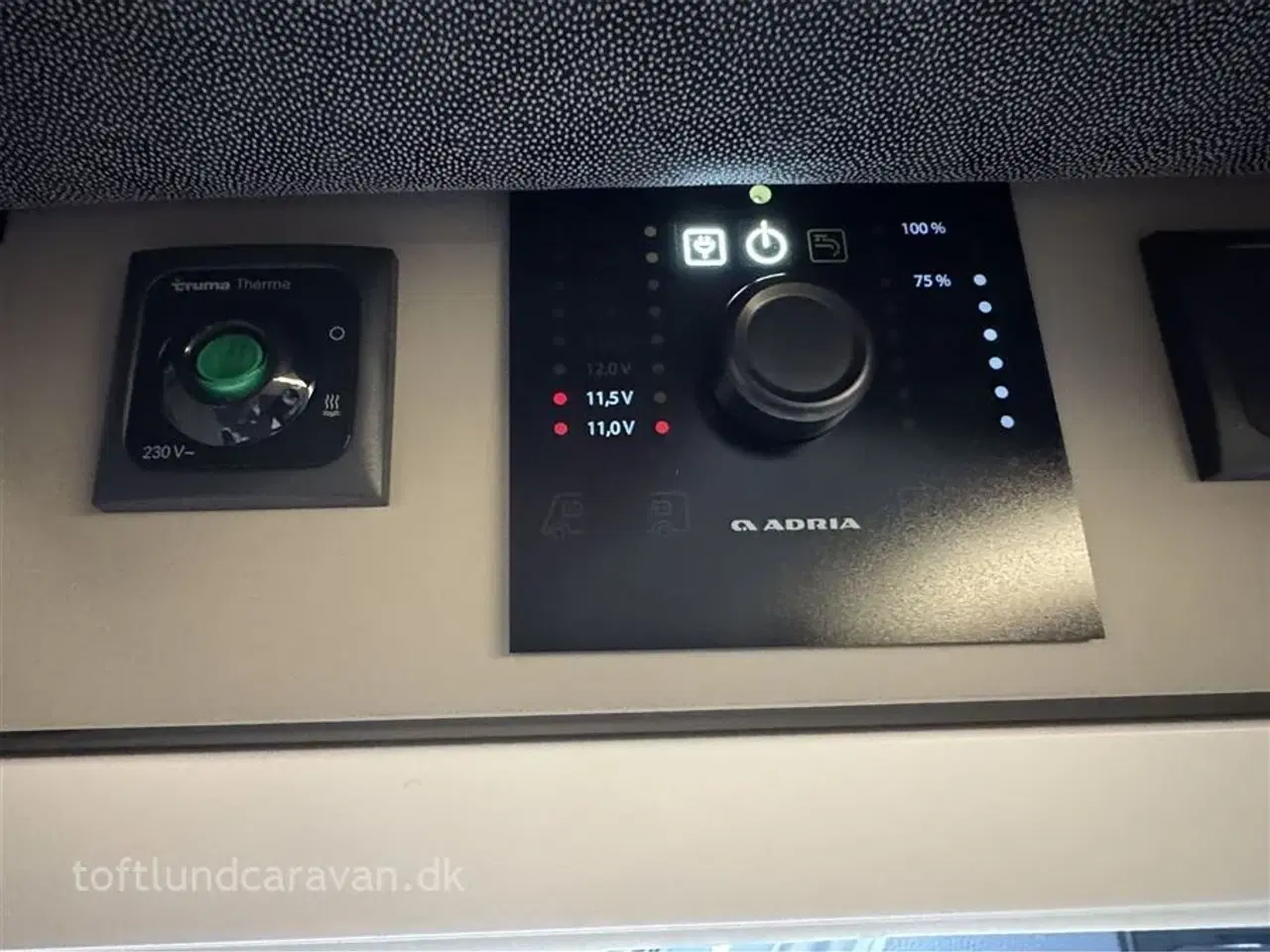 Billede 18 - 2020 - Adria Altea4Four 362 LH   Fremtræder som ny, m/MOVER+GULVVARME+STORT KØL/FROST mv. ET SUPER GODT TILBUD HER.