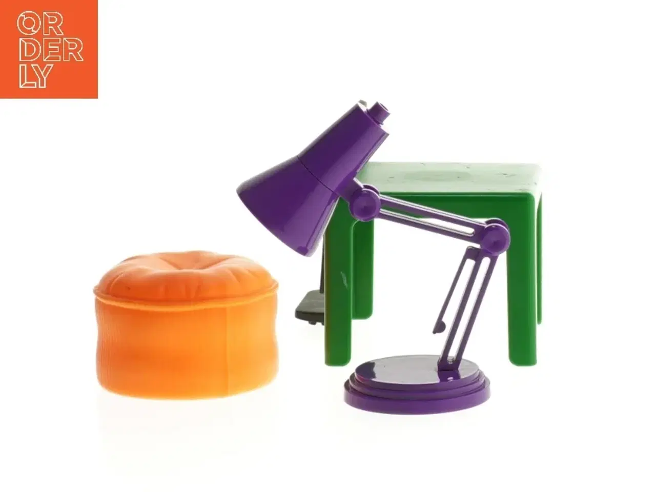 Billede 3 - Legetøjsmøbelsæt (str. 9 cm)