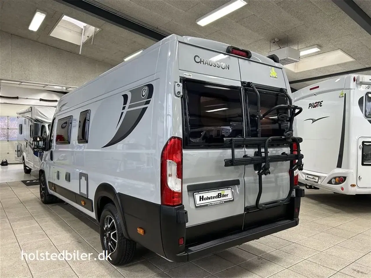 Billede 3 - 2019 - Chausson Twist V697   2 senge og udstyr