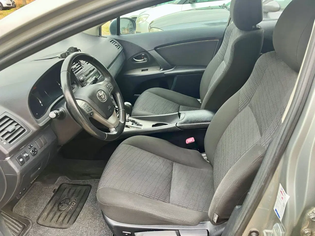 Billede 6 - Toyota Avensis 1,8 VVT-i T2 stc. E-CVT