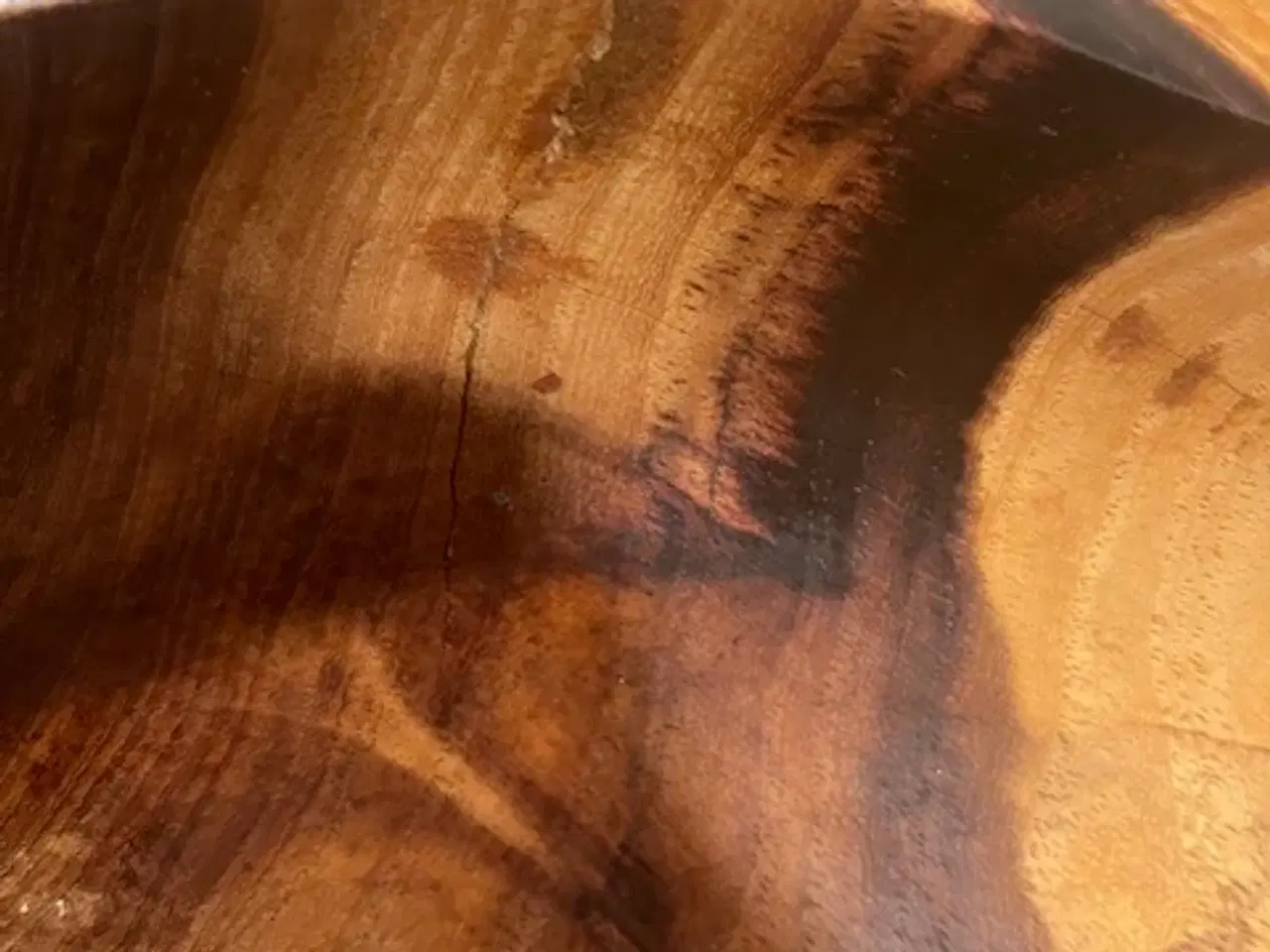 Billede 5 - Stor, rustik unika-træskål med fantastisk patina