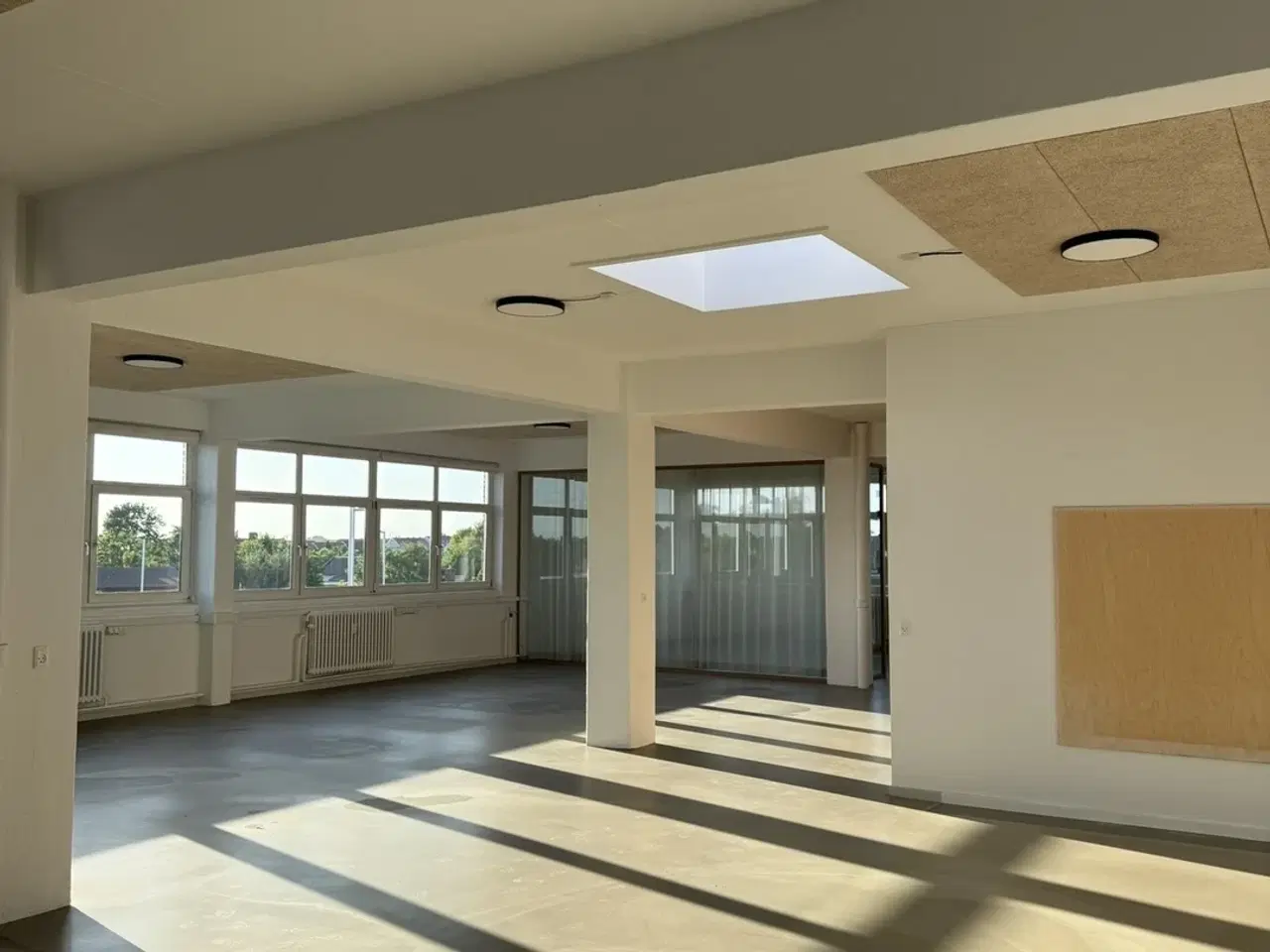 Billede 16 - Centralt beliggende ejendom med synlig facade mod Herlev Hovedgade