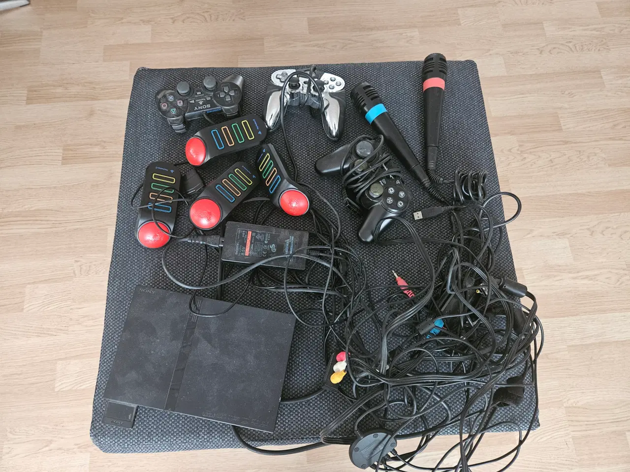 Billede 1 - Playstation 2 m tilbehør