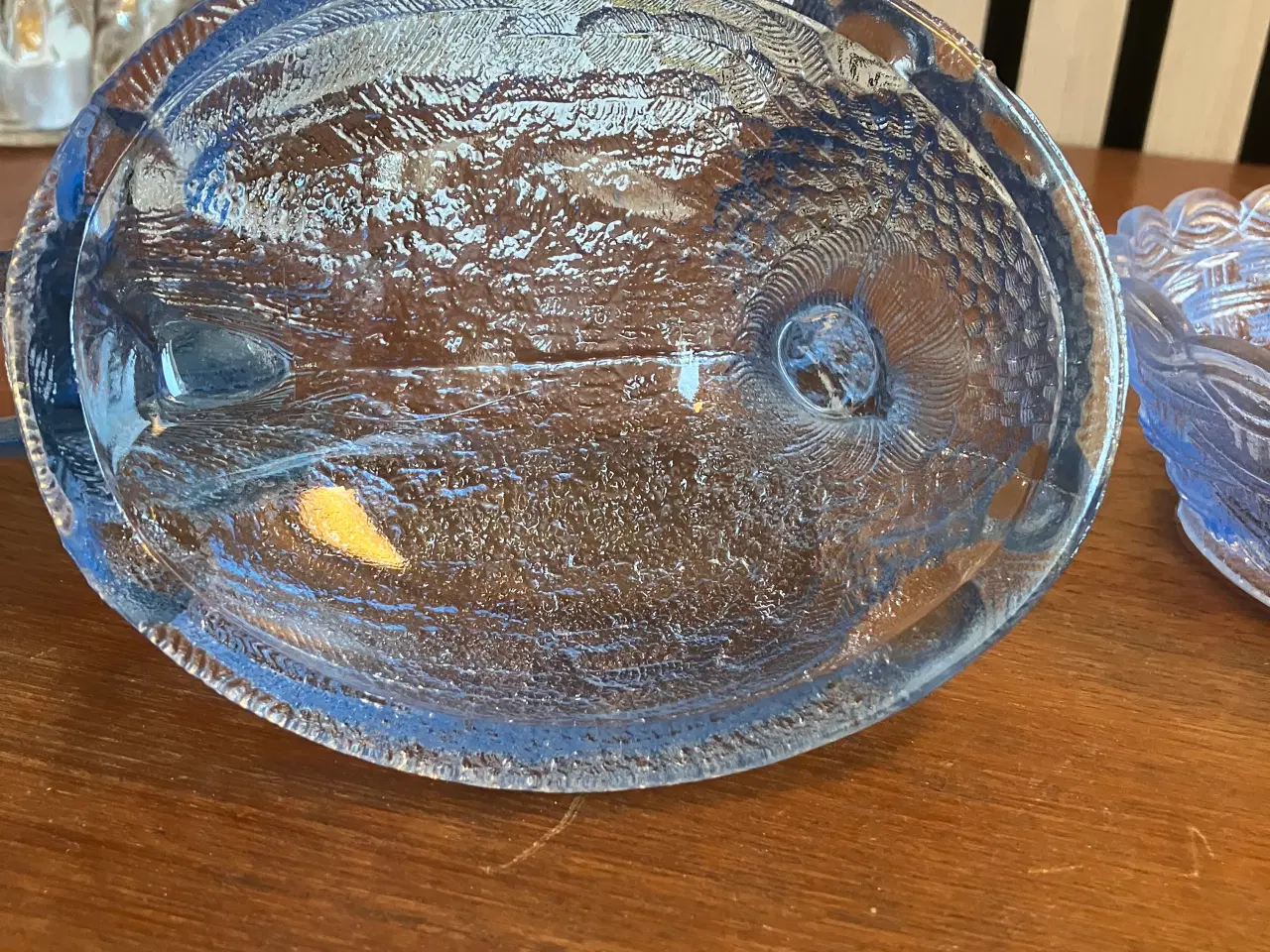 Billede 4 - Låghøne i blåt glas-solgt