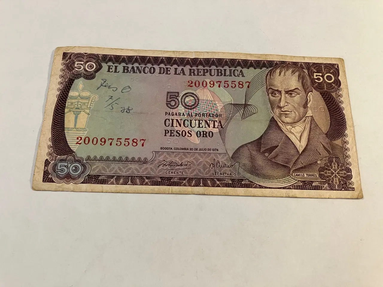 Billede 1 - 50 Pesos Oro 1974 Colombia - Kuglepen