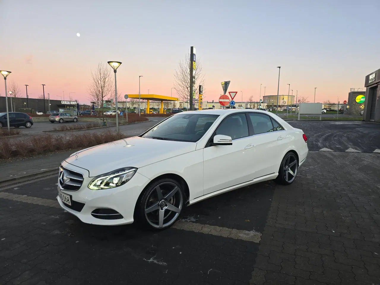 Billede 1 - Mercedes E220 7G-TRONIC 