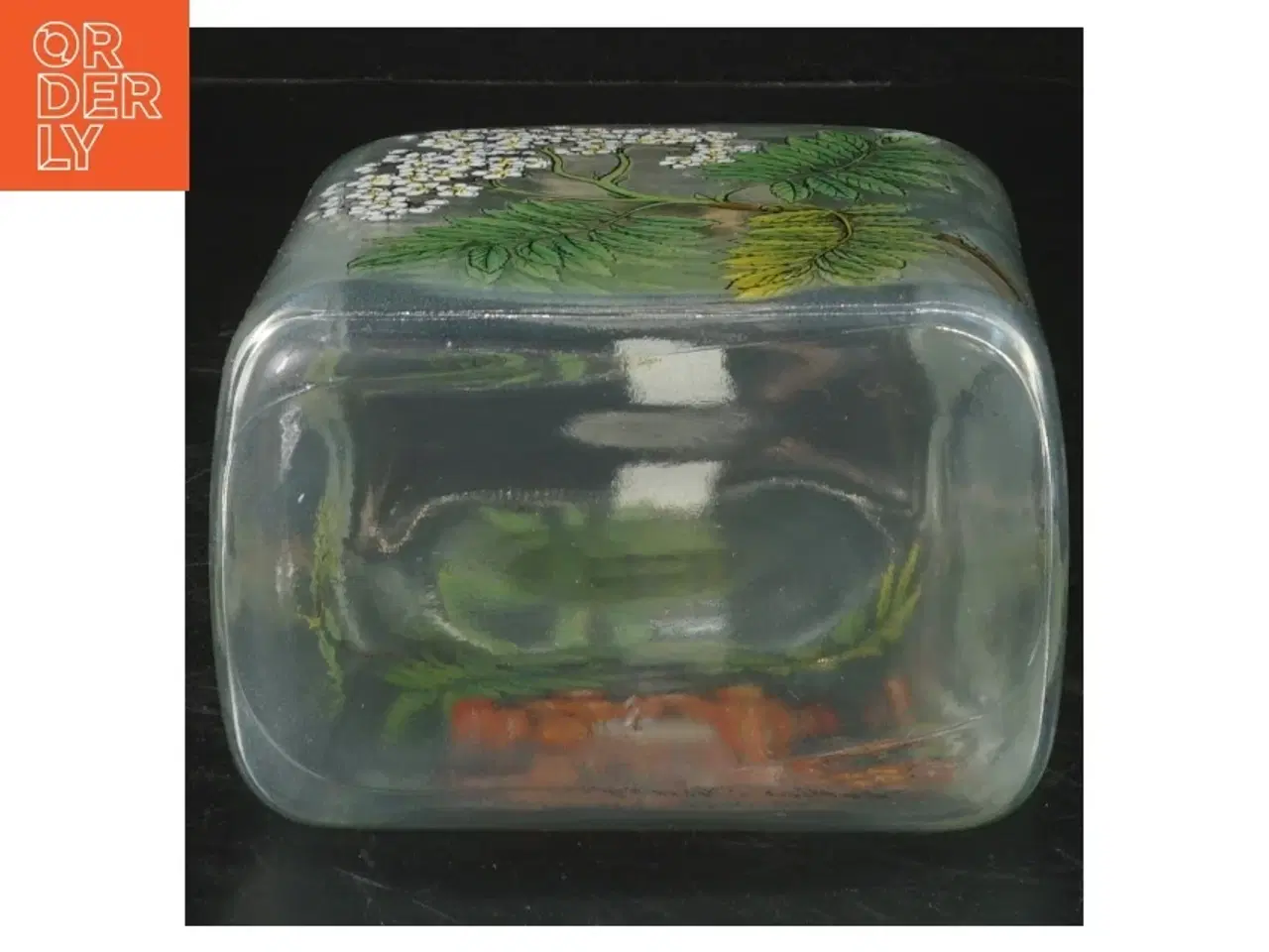 Billede 3 - Glasflaske med planteillustration fra Holmegaard (str. 18x10x7 cm)