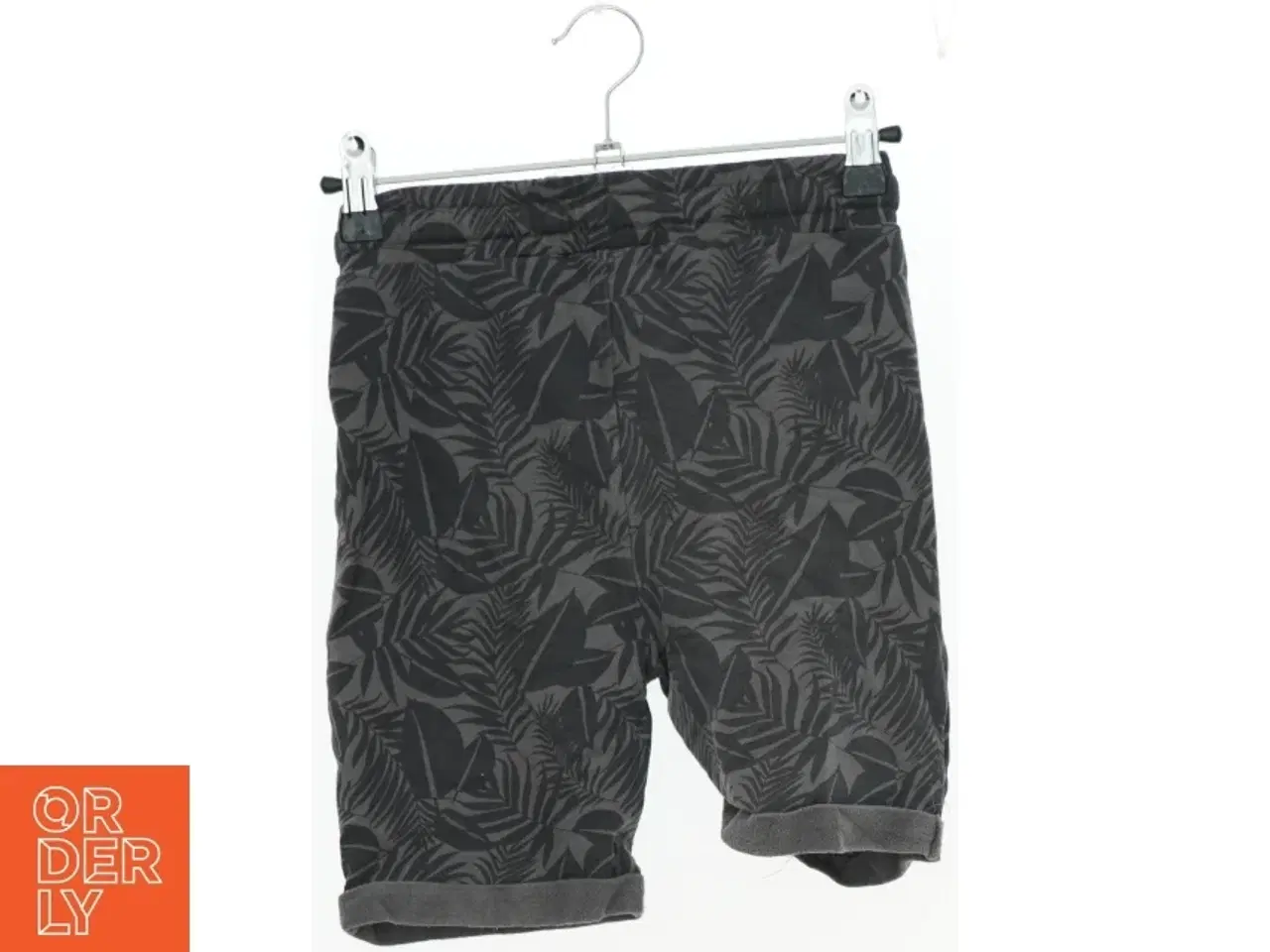 Billede 2 - Shorts fra Friends (str. 122 cm)