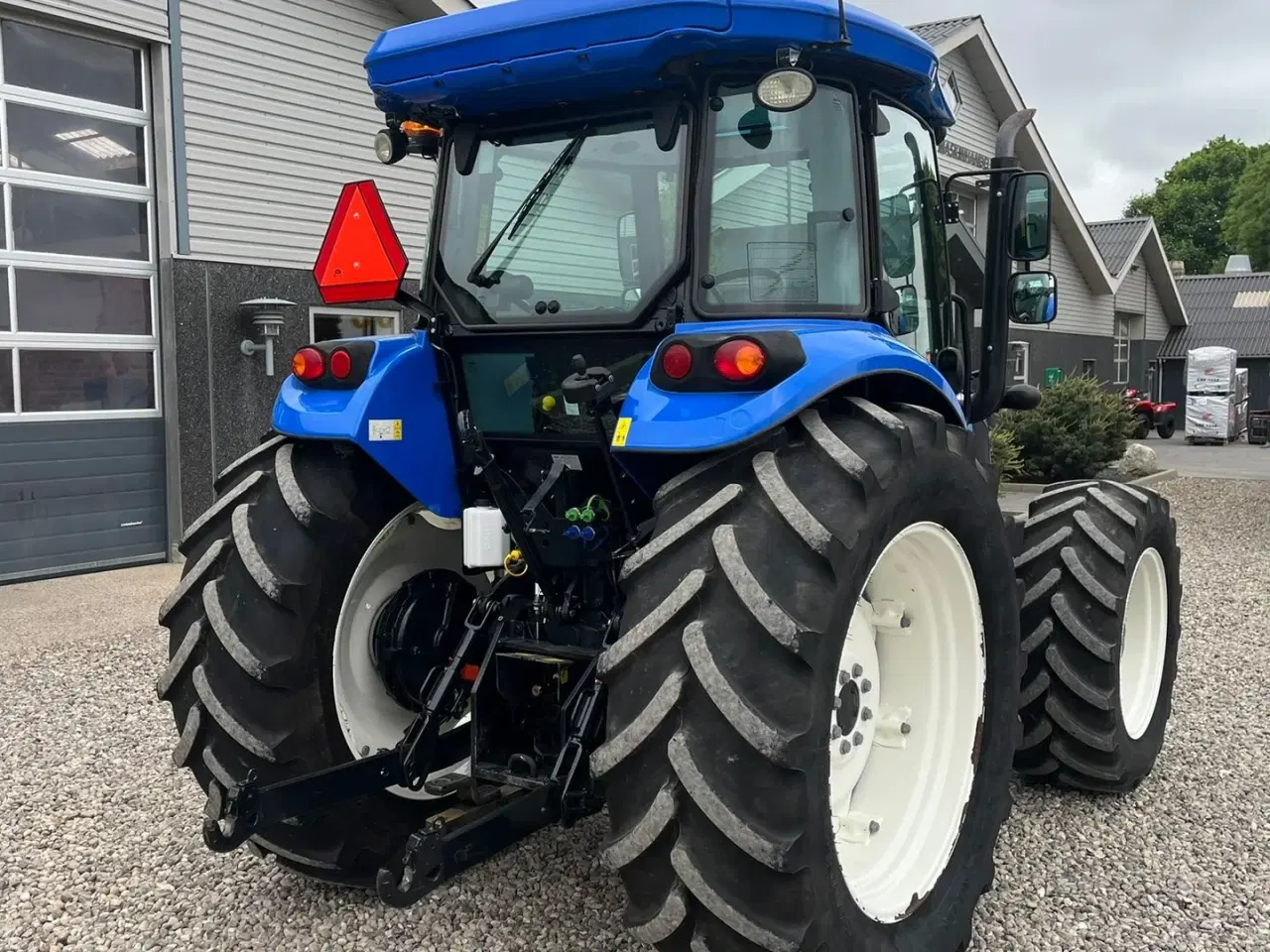 Billede 15 - New Holland TD5.115 Med brede dæk