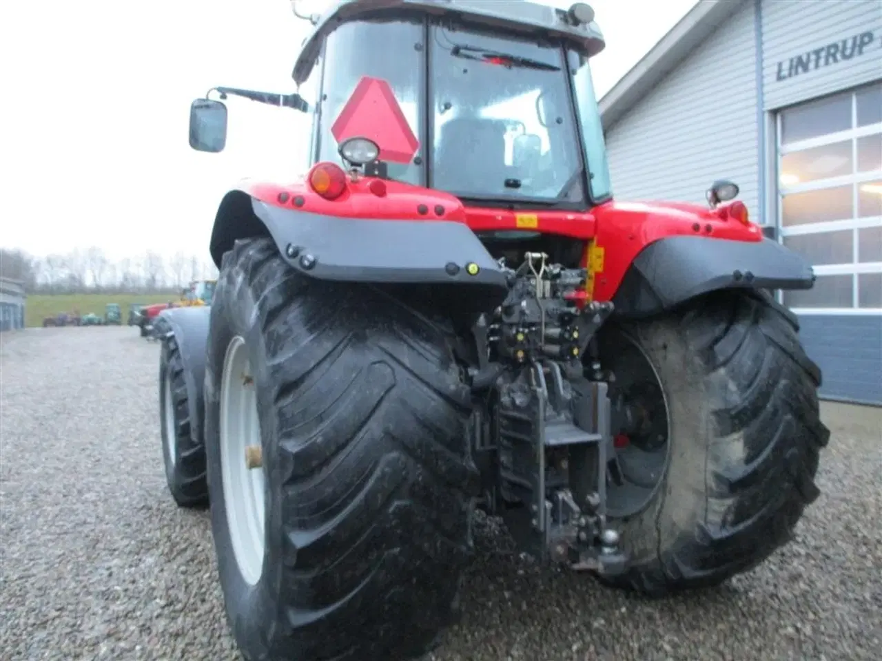 Billede 11 - Massey Ferguson 7499 Dyna VT med frontlift, affejederet foraksel og affejederet kabine på