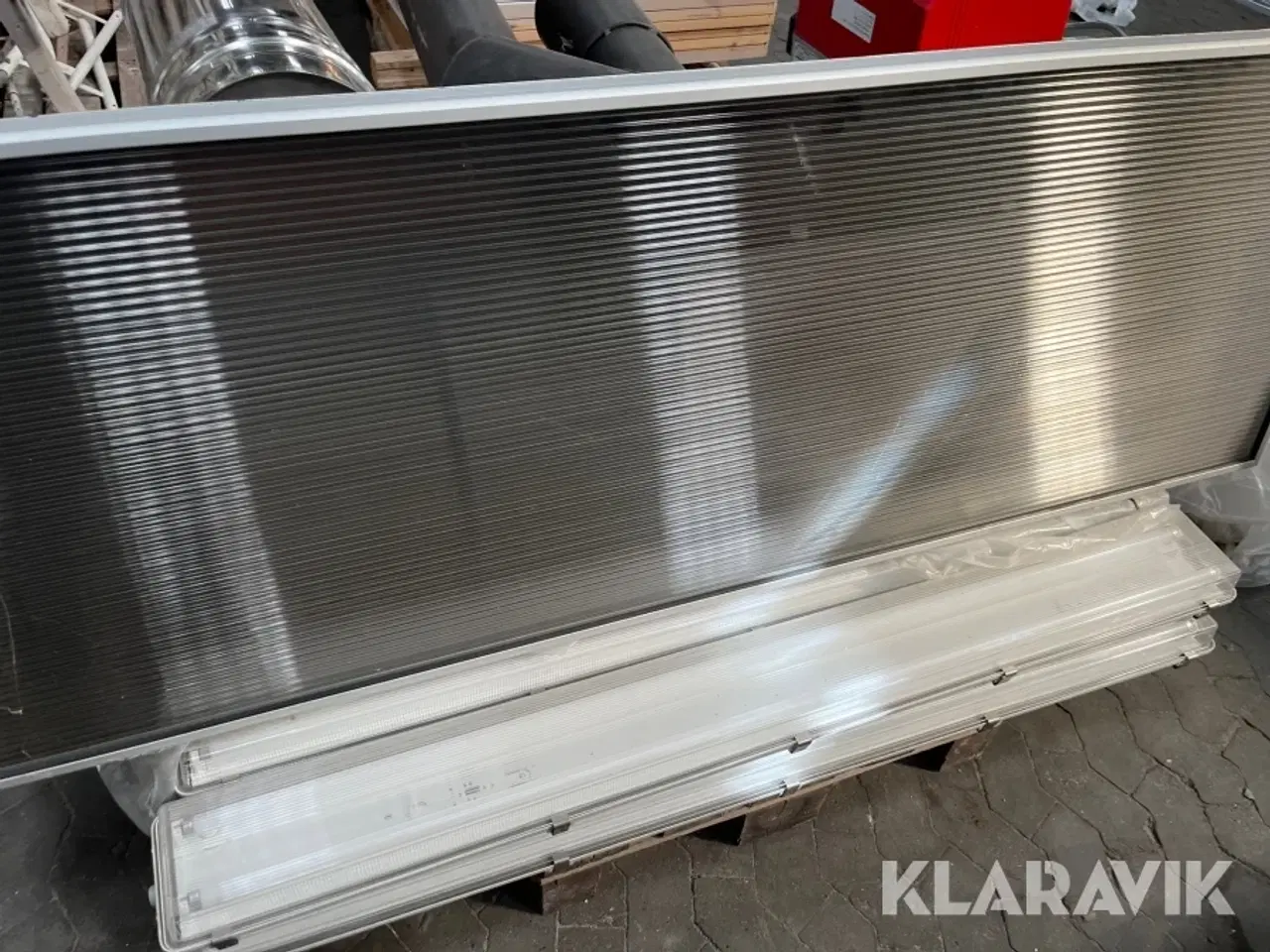 Billede 4 - Kalorifere oliefyr Airheat AV-50 Med solcelle panel