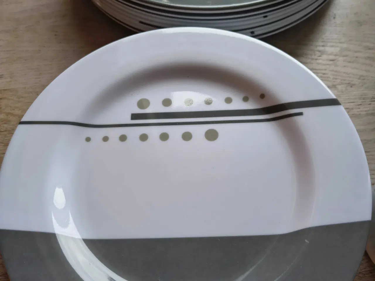 Billede 1 - HELE KASSEN med div. Campingudstyr.
