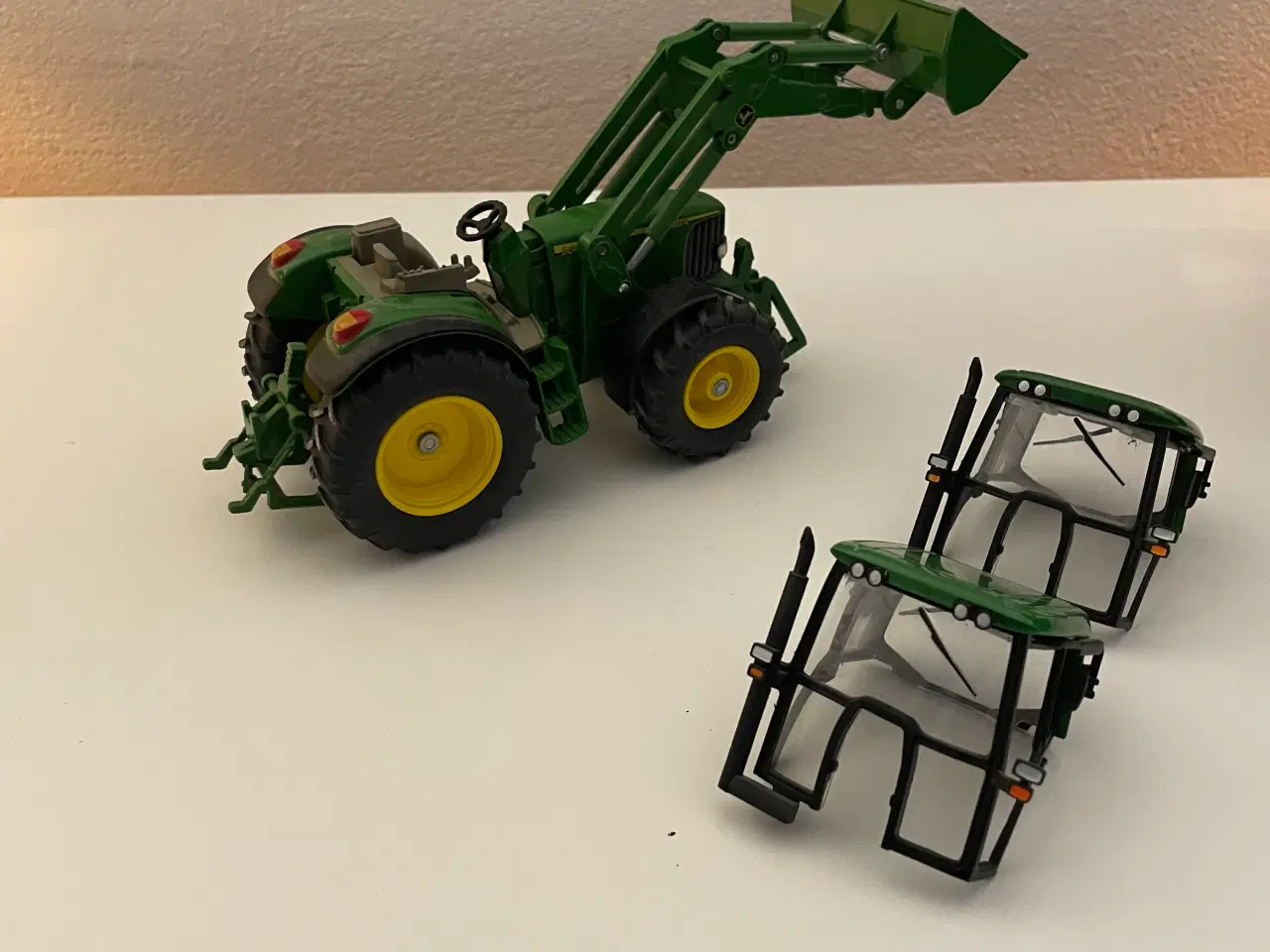 Billede 2 - John Deere traktor med frontlæsser