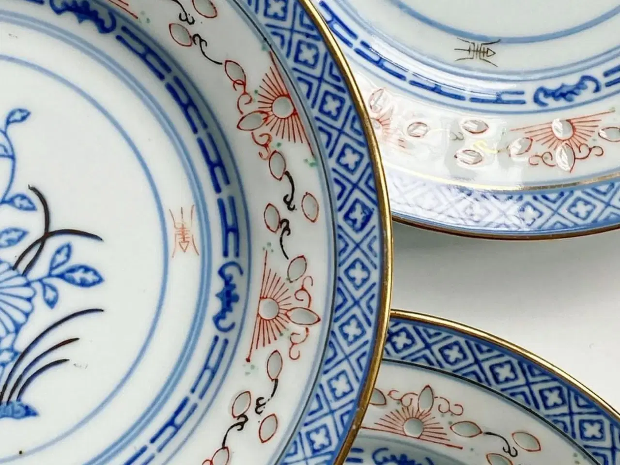 Billede 4 - Kinesiske kagetallerkner, NB, 7 stk samlet