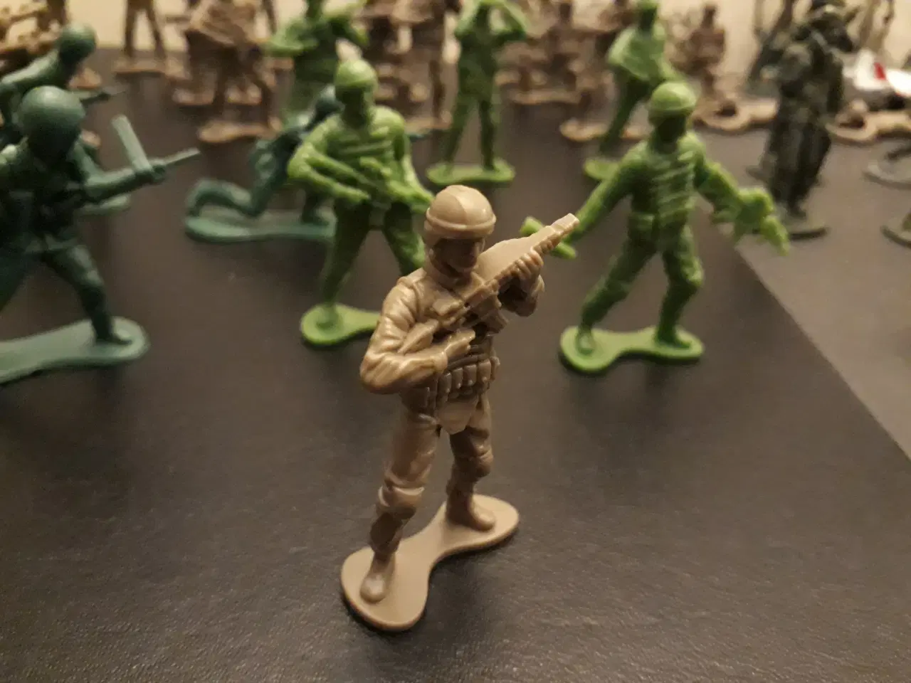 Billede 5 - 66 Soldater med tilbehør