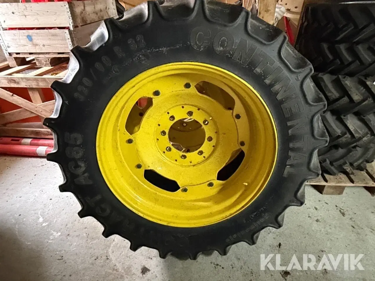 Billede 10 - Traktordæk Continental 4 styk
