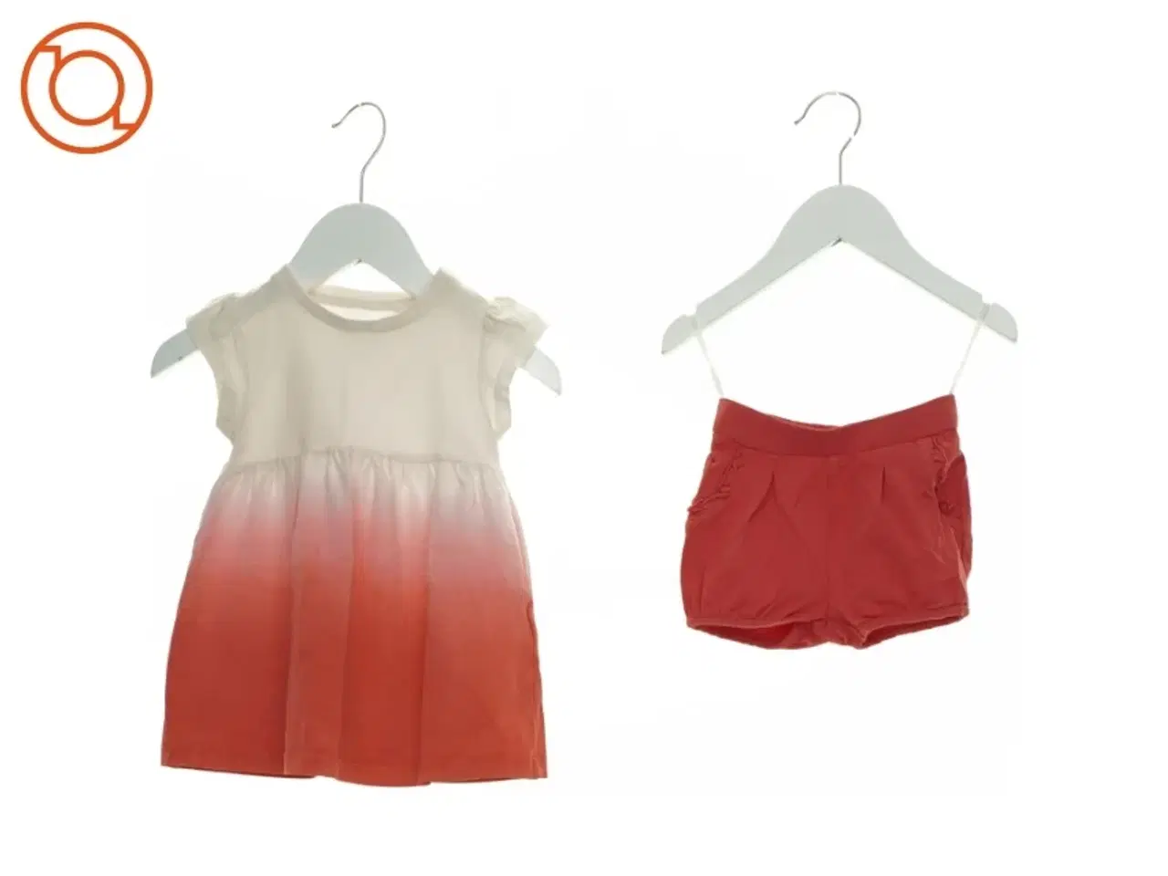 Billede 1 - Sæt med kjole og shorts (2 stk.) fra Name It (str. 68 cm)