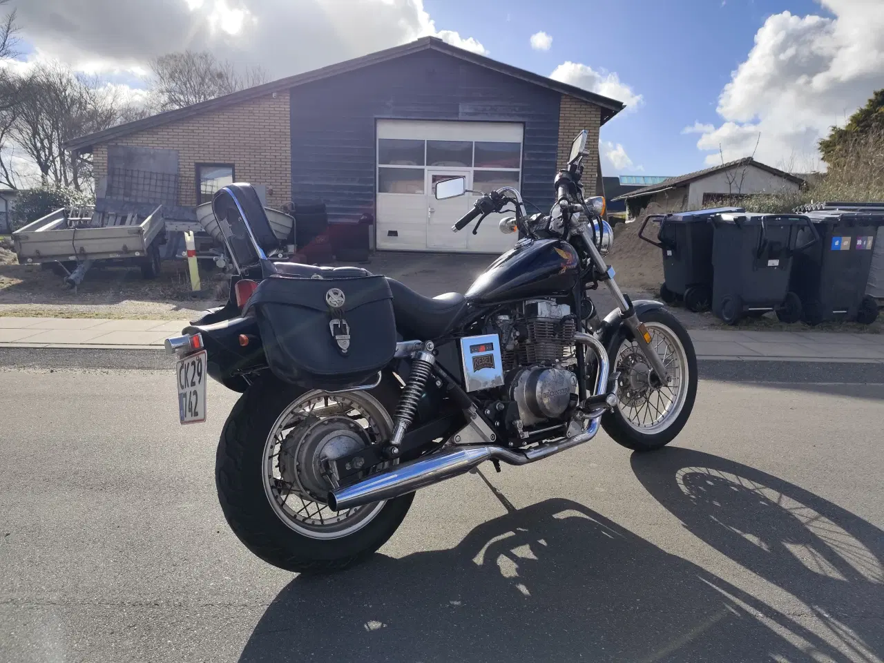 Billede 3 - Honda Rebel 450 Årg. 1986 Veteran status