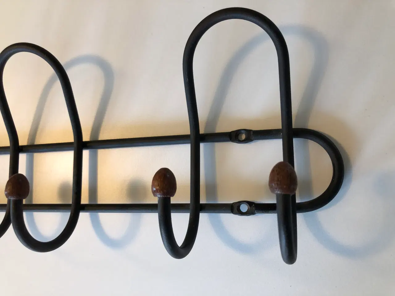 Billede 4 - Knagerække i metal/træ