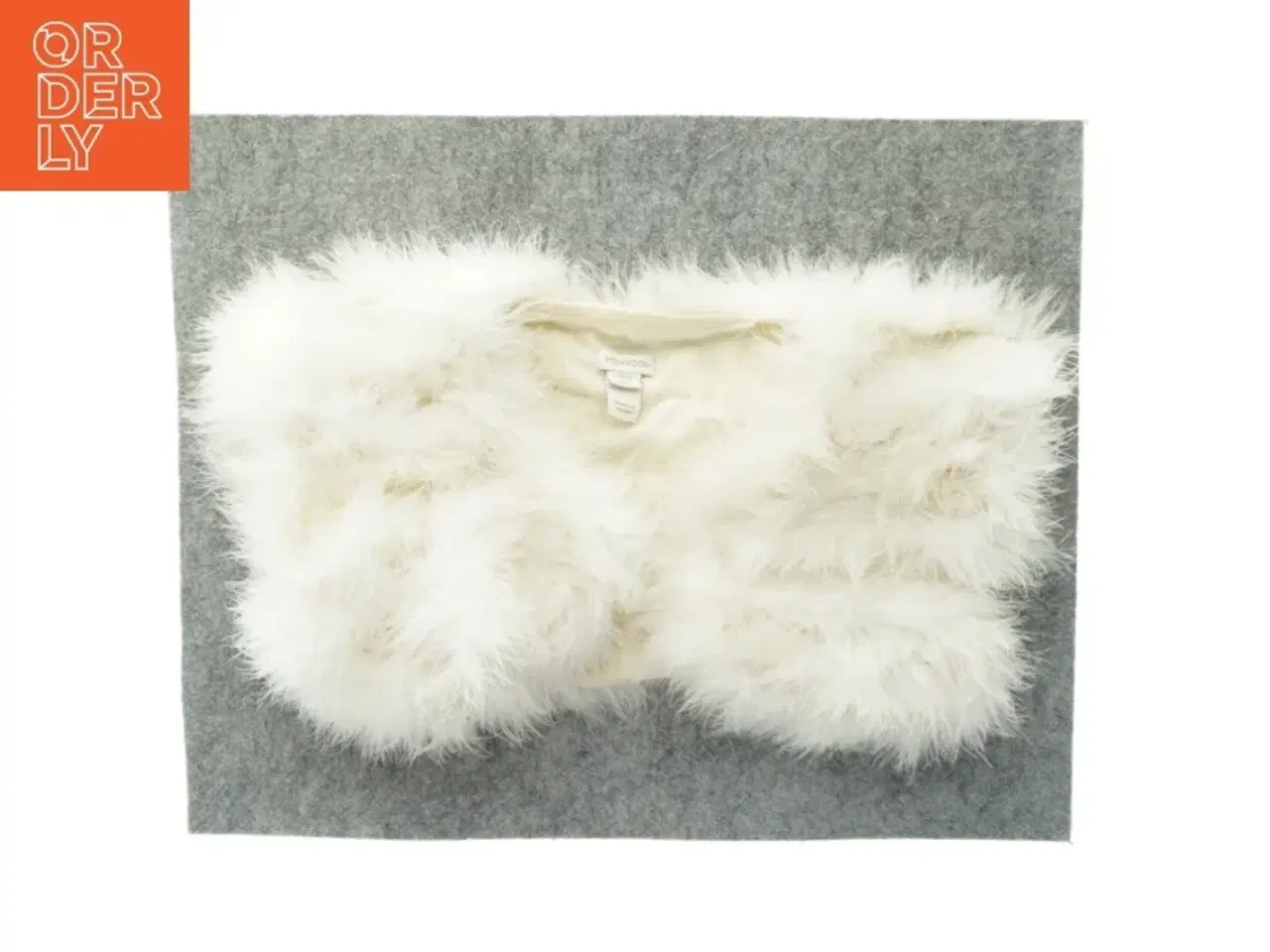 Billede 1 - Hvid, langhåret pelsvest fra Monsoon (str. 12 13 år)