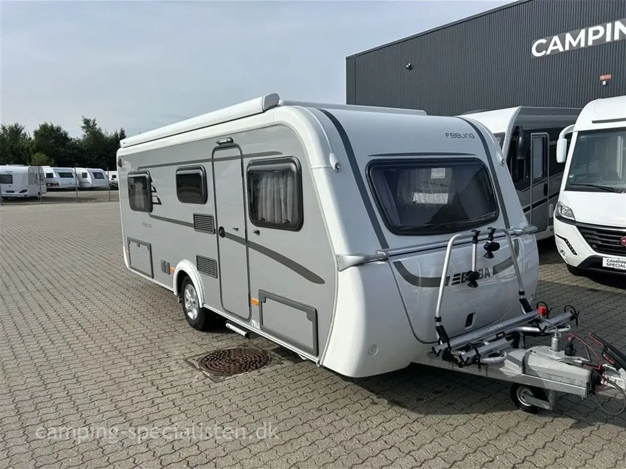 Billede 2 - 2023 - Hymer Feeling 442   Hymer Feeling 442 model 2023 kan nu ses hos Camping -Specialisten.dk