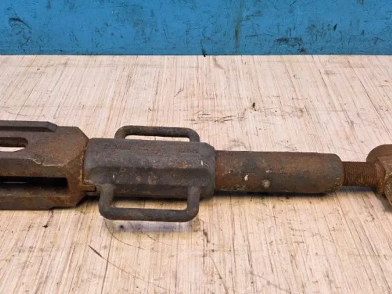 Billede 11 - Valtra T213 Liftspindel ACV0200680