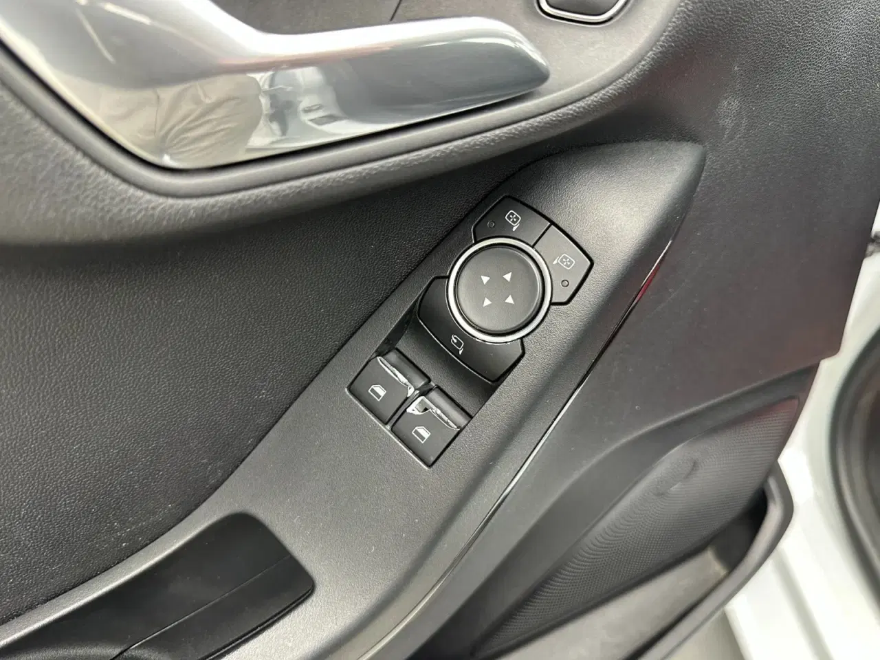 Billede 13 - Ford Fiesta 1,5 TDCi 85 Titanium