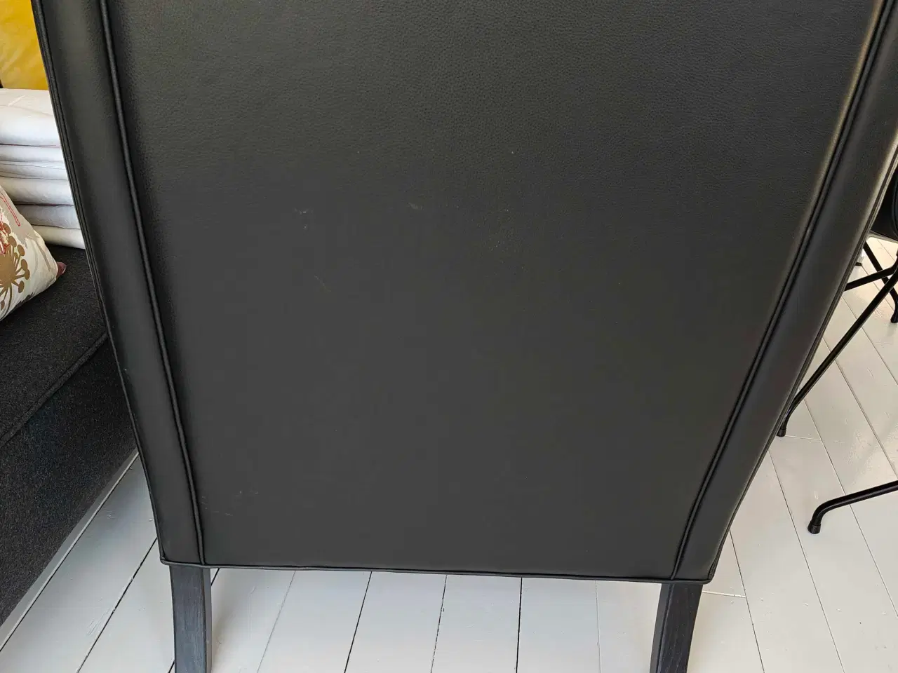 Billede 4 - Øreklapstol med skammel fra Grandt Design