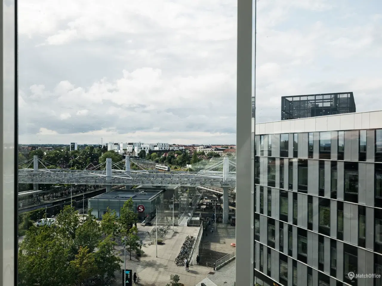 Billede 4 - Flerbrugerejendom med fælles kantine og mødecenter på Frederiksberg
