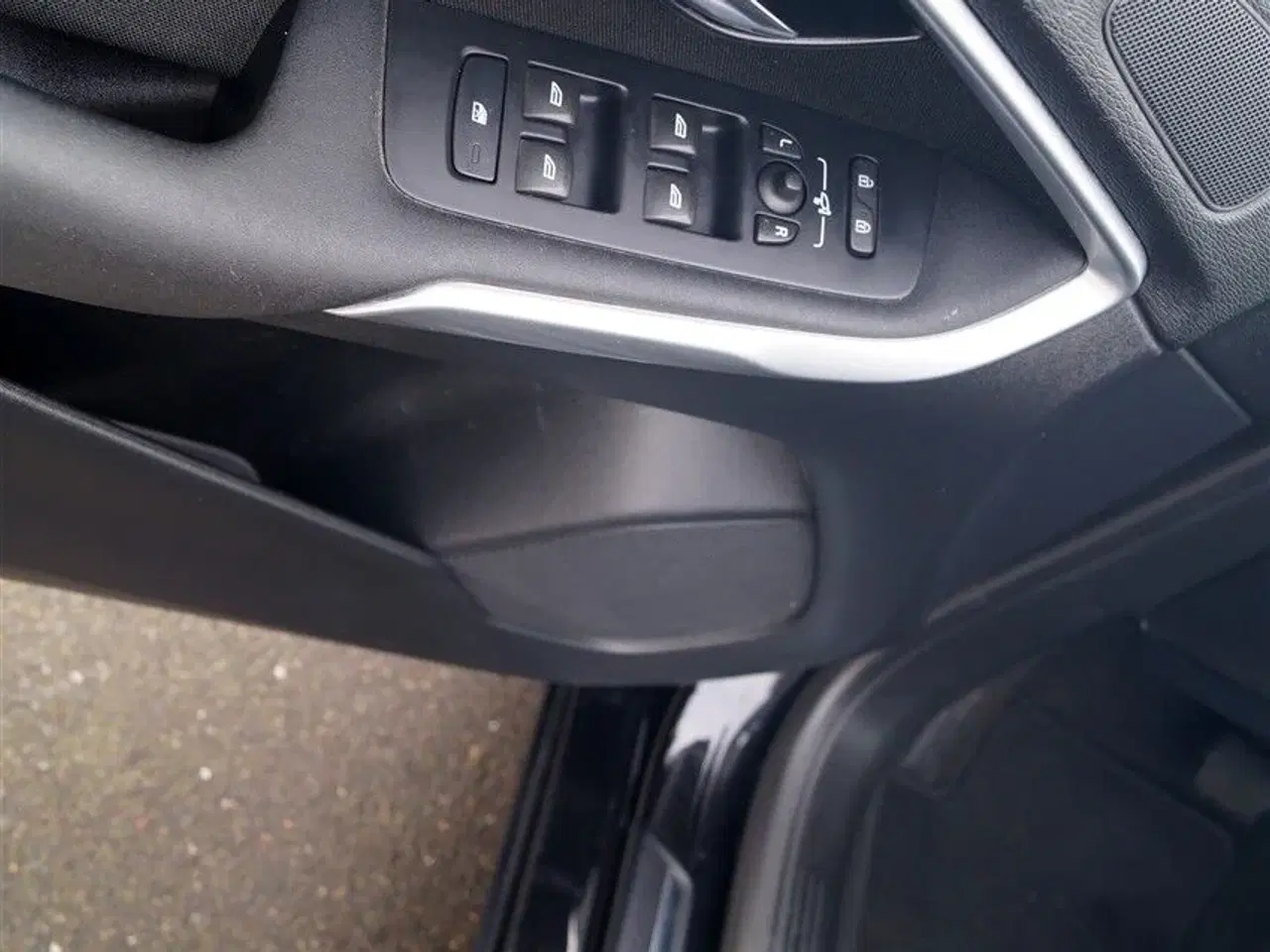 Billede 10 - Volvo V40 2,0 D3 Momentum 150HK 5d Aut.