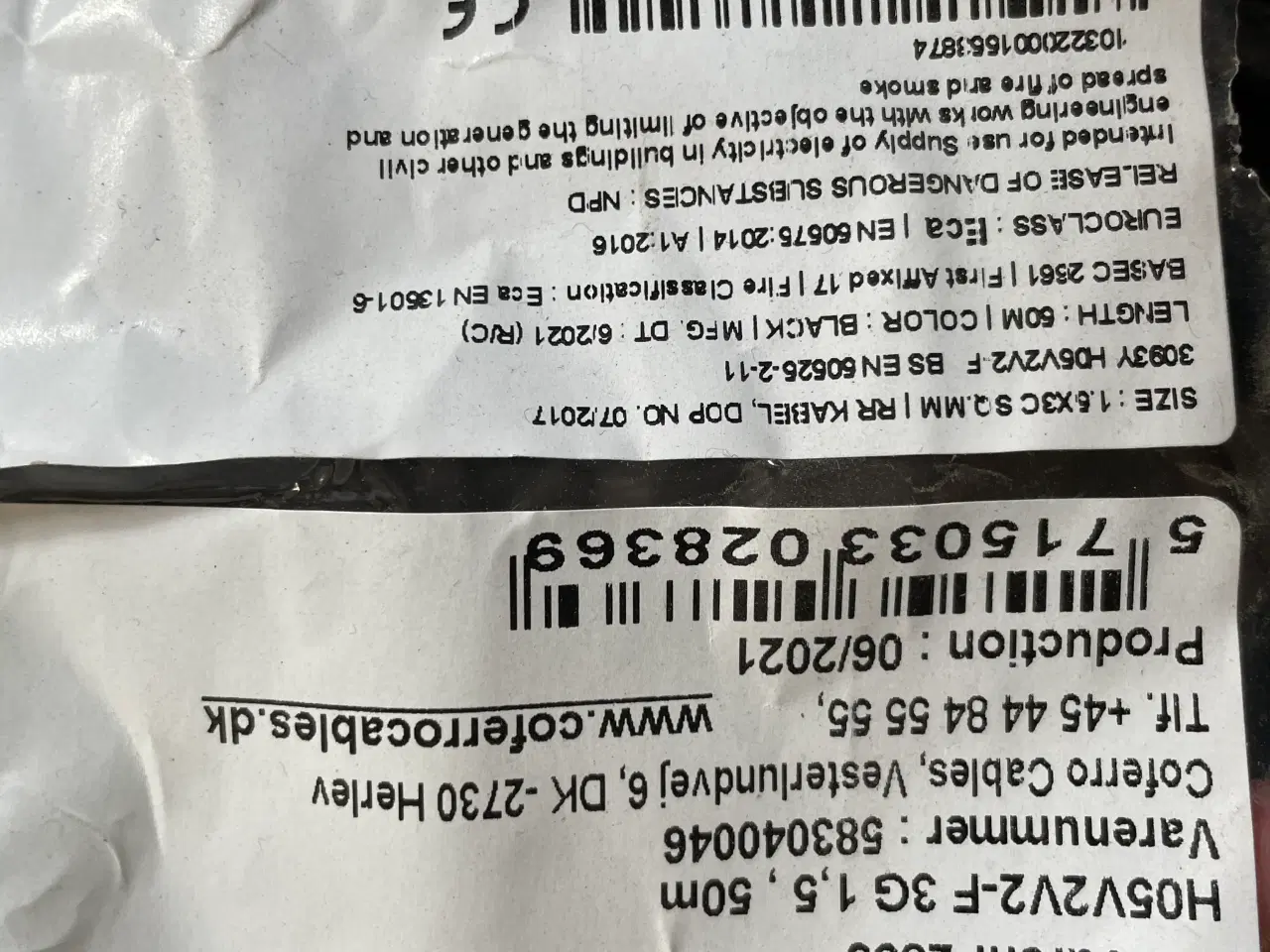 Billede 4 - Kabler, annoncen og pris er for alle tre stk.