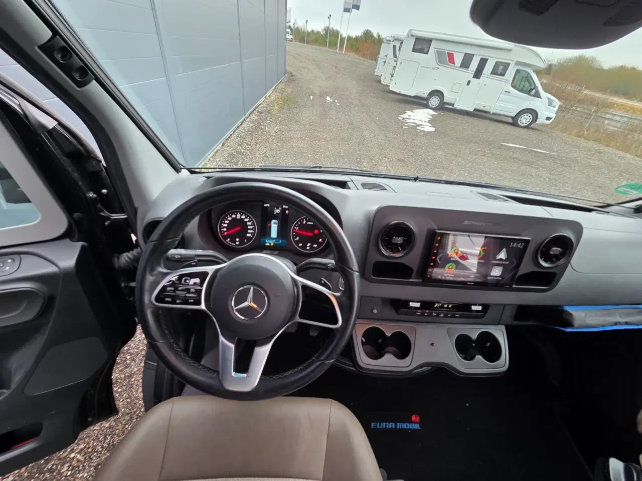 Billede 5 - Euramobil T676 EB 2,0 CDi aut.