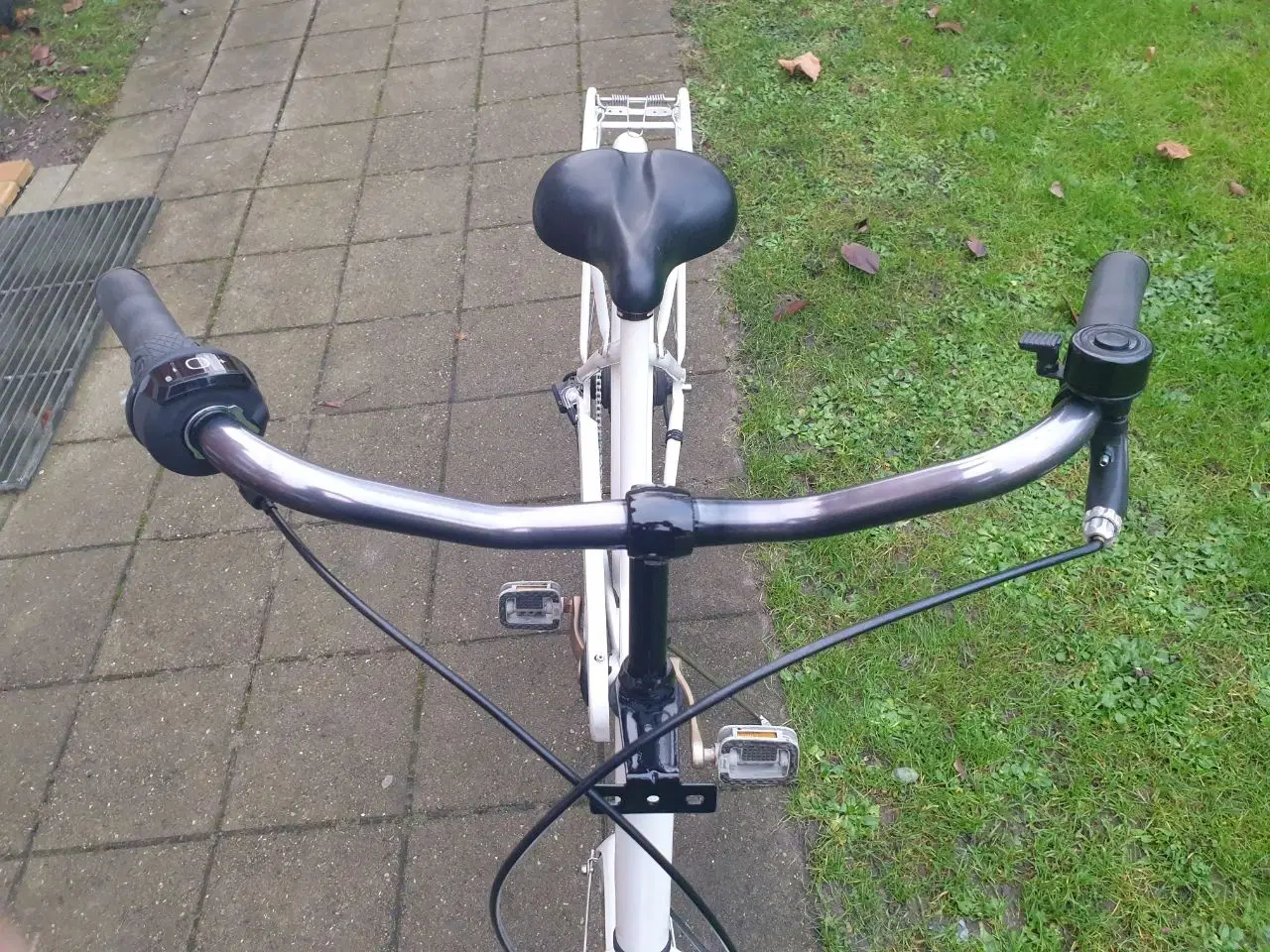 Billede 3 - Klassisk damecykel 28" m. 7 gear. stelstr. 51 cm 