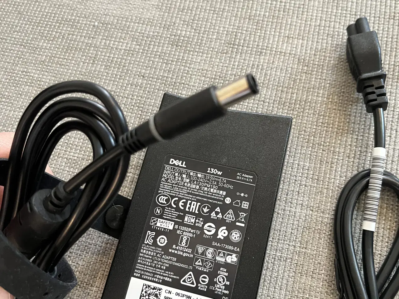 Billede 3 - Dell oplader 130W 7,4mm