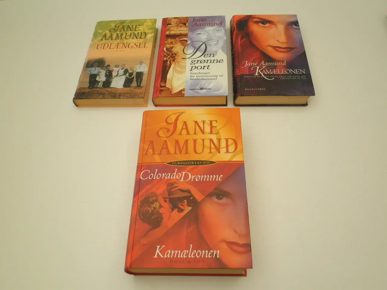 Billede 1 - 4 bøger af Jane Aamund