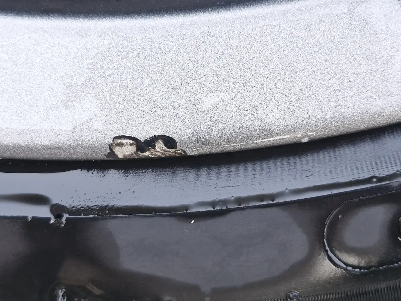 Billede 7 - Dezent 16" fælge med Michelin Alpine dæk