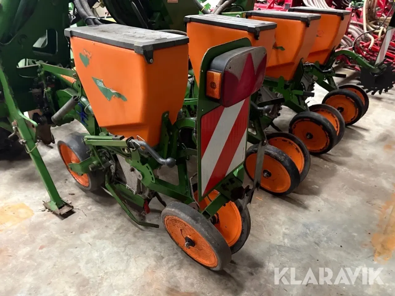 Billede 10 - Majsåmaskkne Amazone ES 602-K - 8 rækker - inklusiv fronttank til gødning