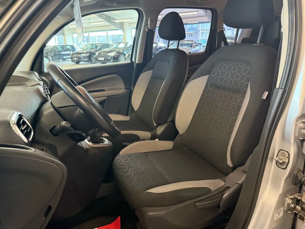 Billede 5 - Citroën C3 Picasso 1,4 VTi 95HK