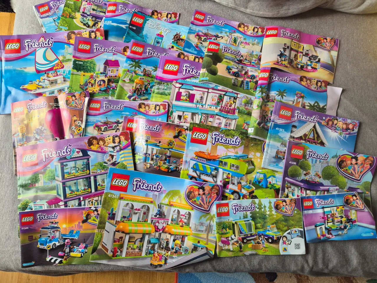 Billede 1 - LEGO FRIENDS ca. 9-10 kg.