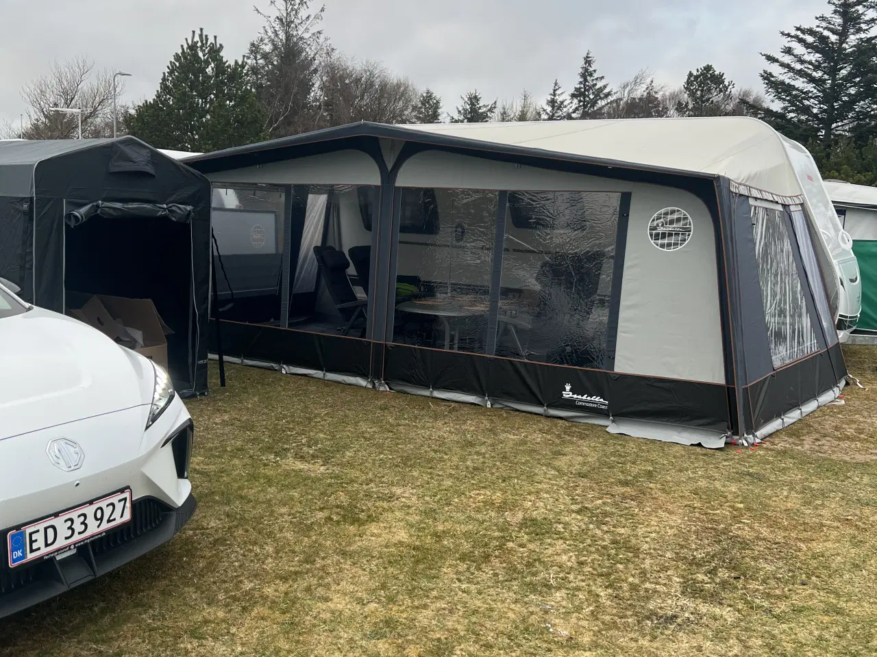 Billede 1 - Super lækker Dethleffs  C’Go Up 525 KR.  7 pers. V