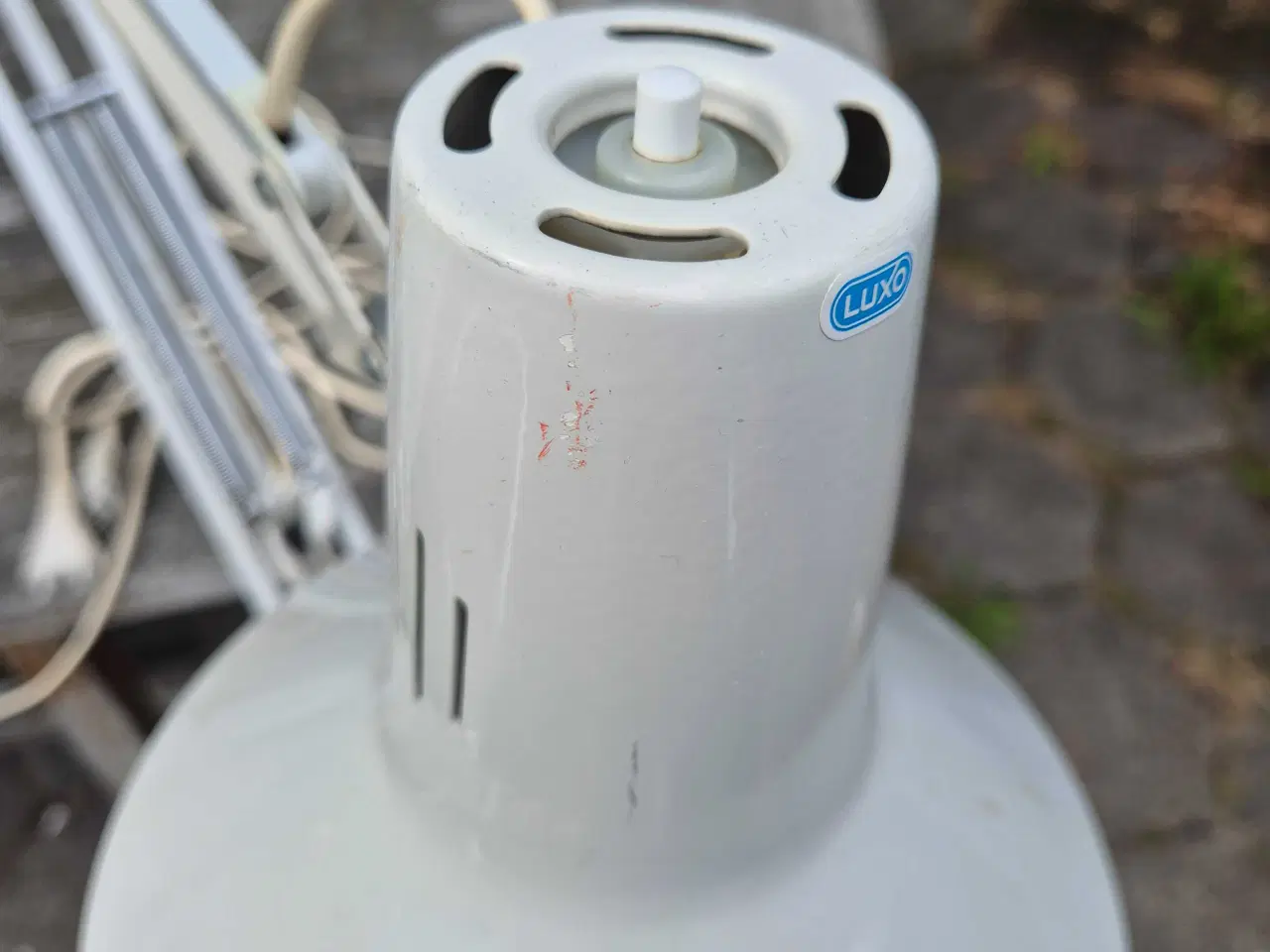 Billede 5 - To klassiske hvide arkitektlamper