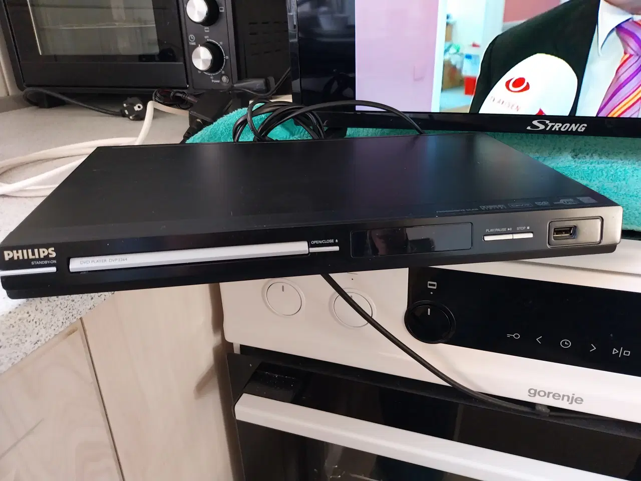 Billede 3 - Lille 22" TV