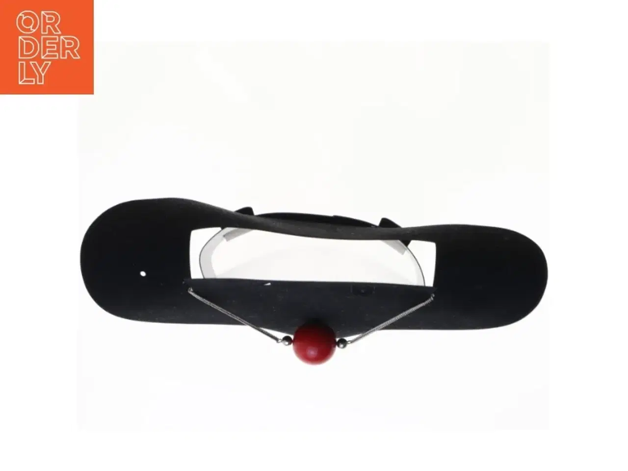 Billede 2 - Halskæde med rød perle (str. 63 cm)