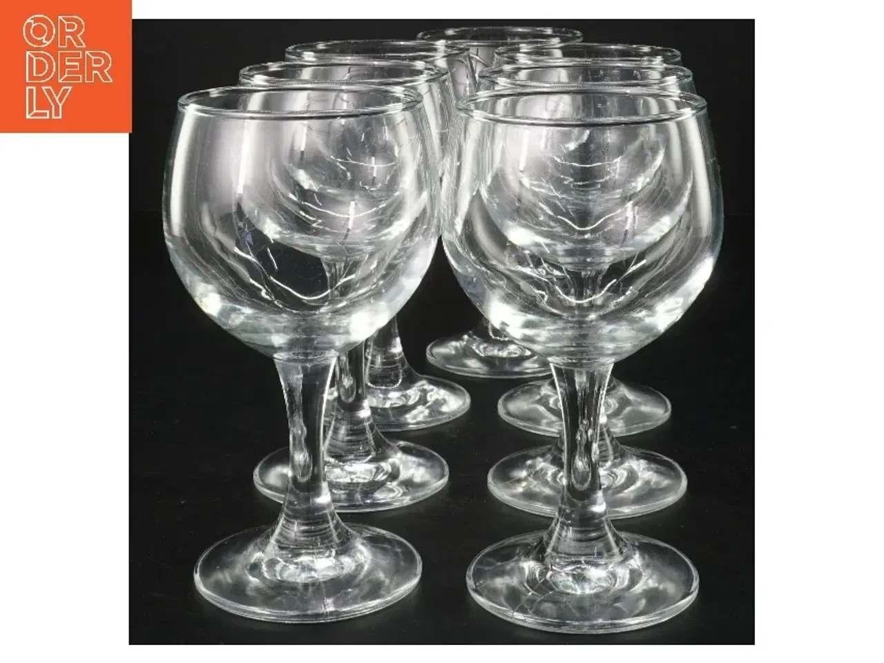 Billede 1 - 7 kraftige Vinglas (str. Ø 7x13,5 cm)