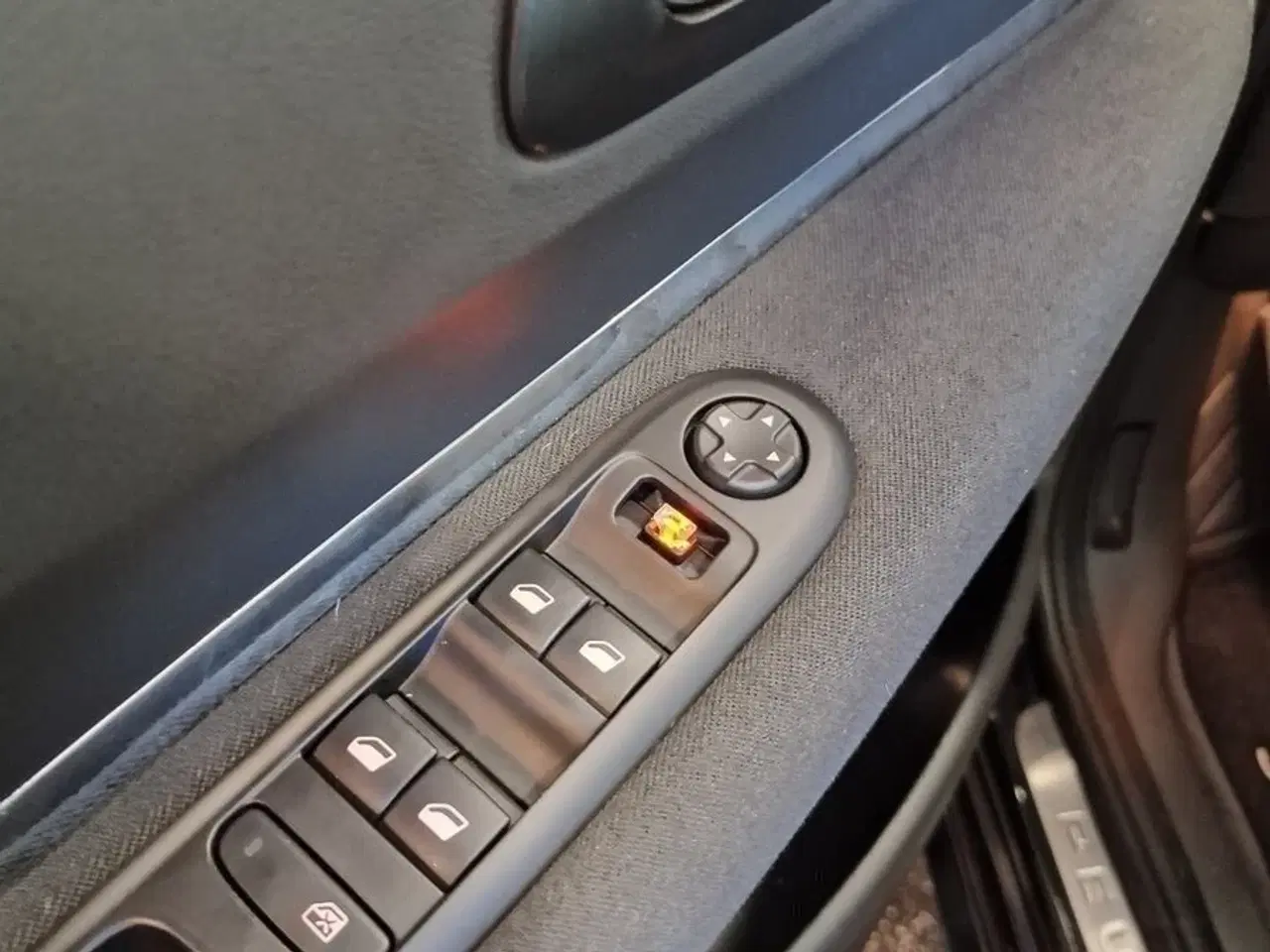 Billede 12 - Peugeot 5008 1,6 BlueHDi 120 Allure 7prs